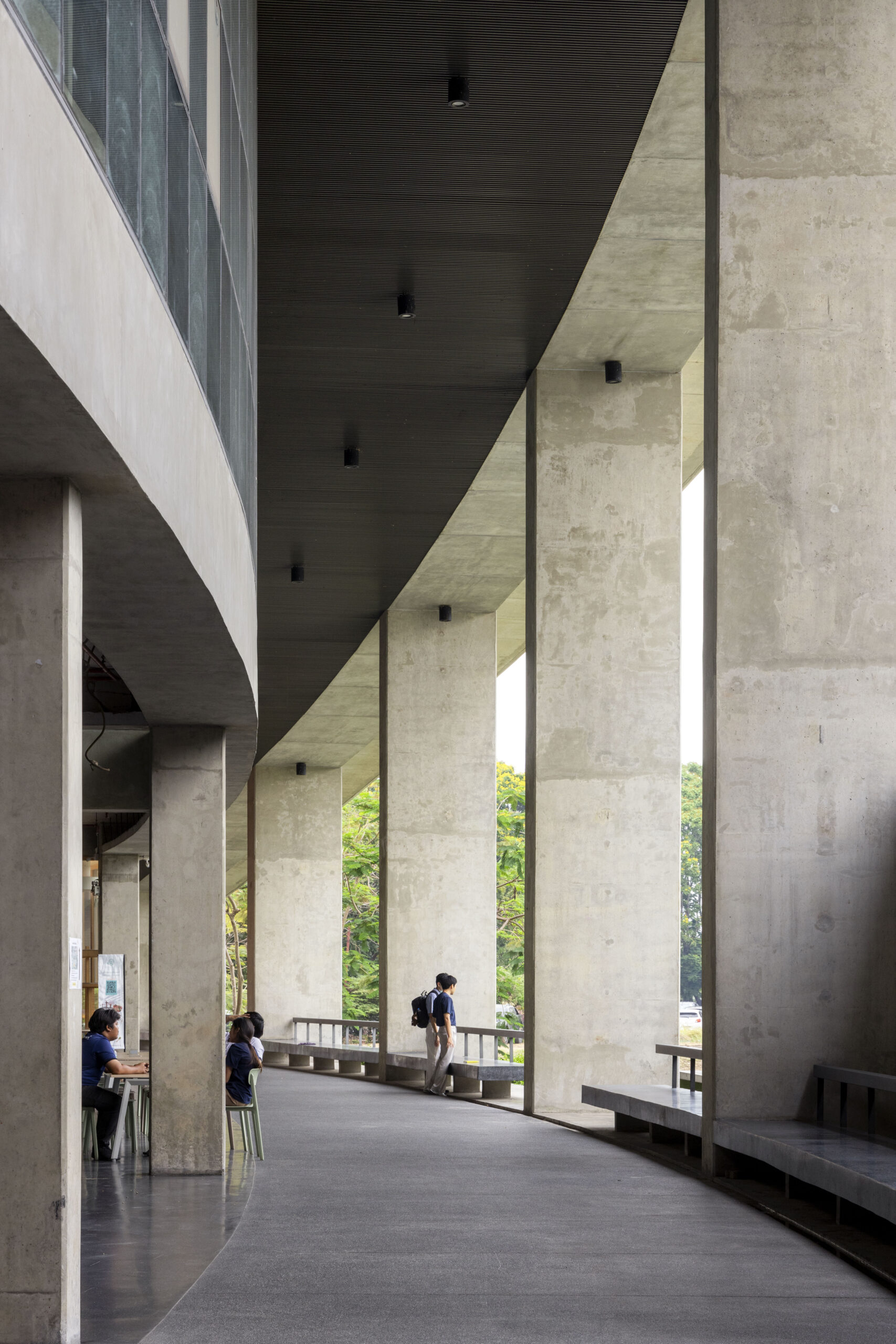 สำนักงาน บริหารทรัพย์สินและกีฬา