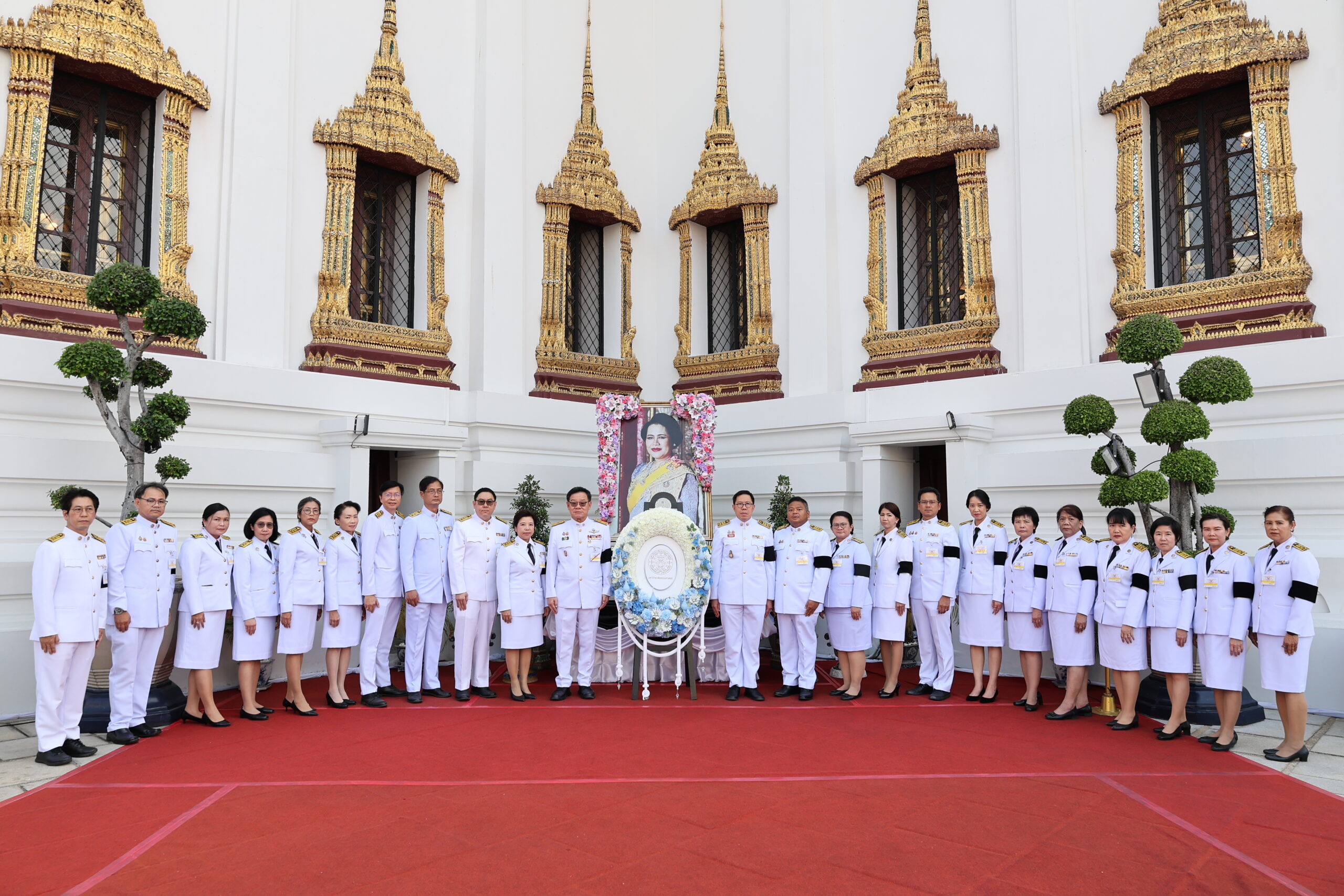 มหาวิทยาลัยธรรมศาสตร์ ร่วมเป็นเจ้าภาพพระพิธีธรรมสวดพระอภิธรรมพระบรมศพ สมเด็จพระนางเจ้าสิริกิติ์ พระบรมราชินีนาถ พระบรมราชชนนีพันปีหลวง